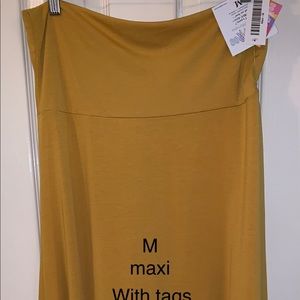 Lularoe medium maxi new with tag